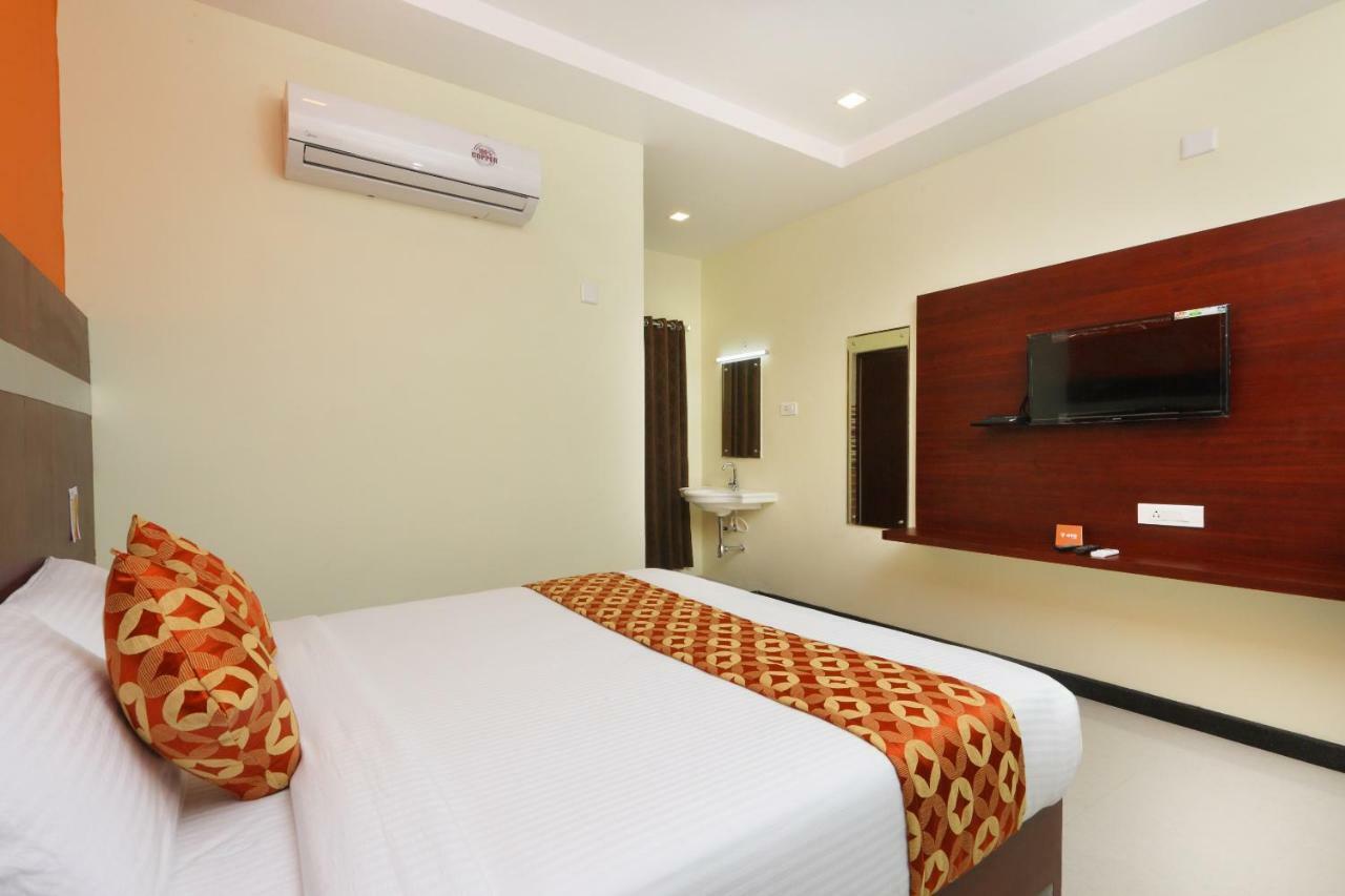 Hotel Ramcharan Residency, Tirupati Exterior photo