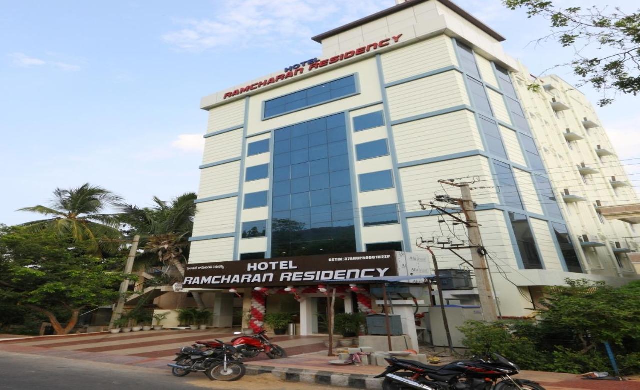 Hotel Ramcharan Residency, Tirupati Exterior photo