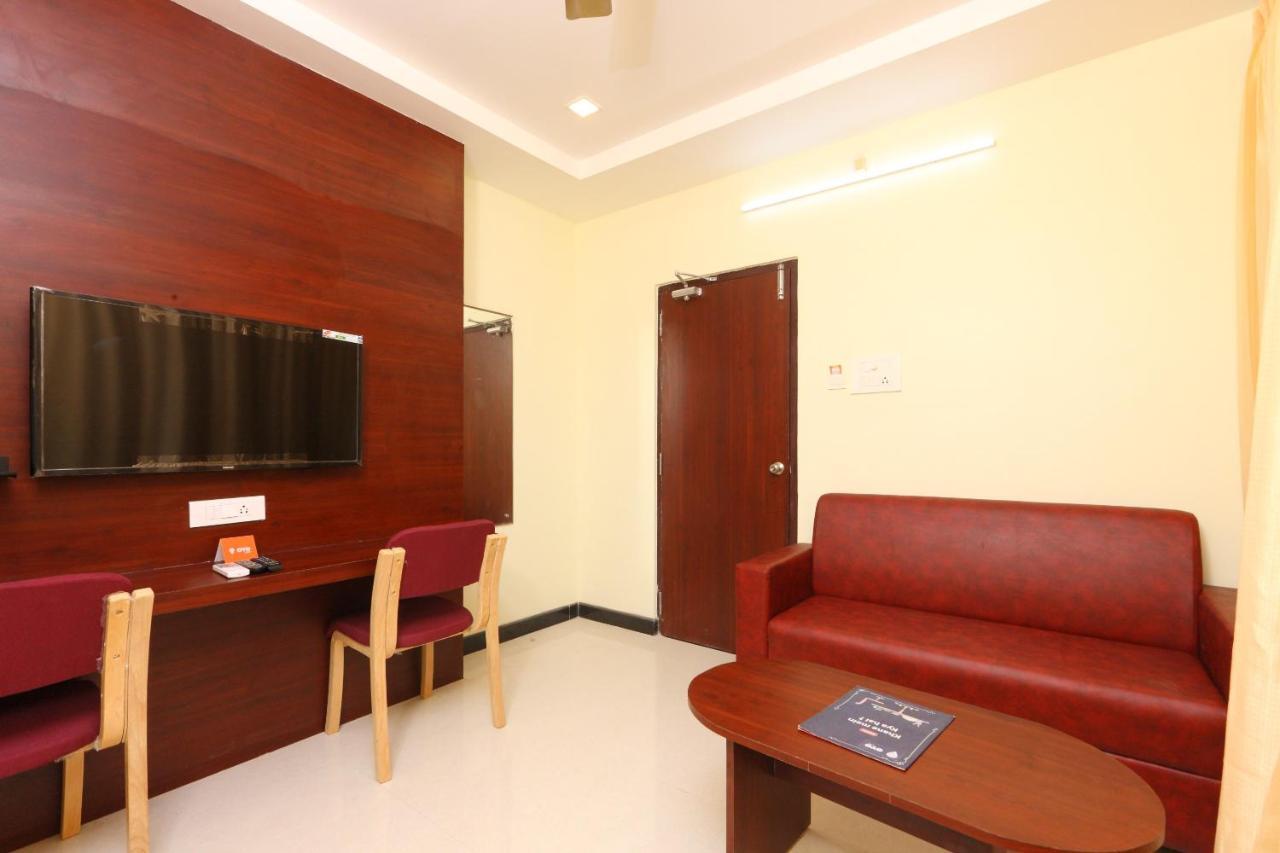 Hotel Ramcharan Residency, Tirupati Exterior photo