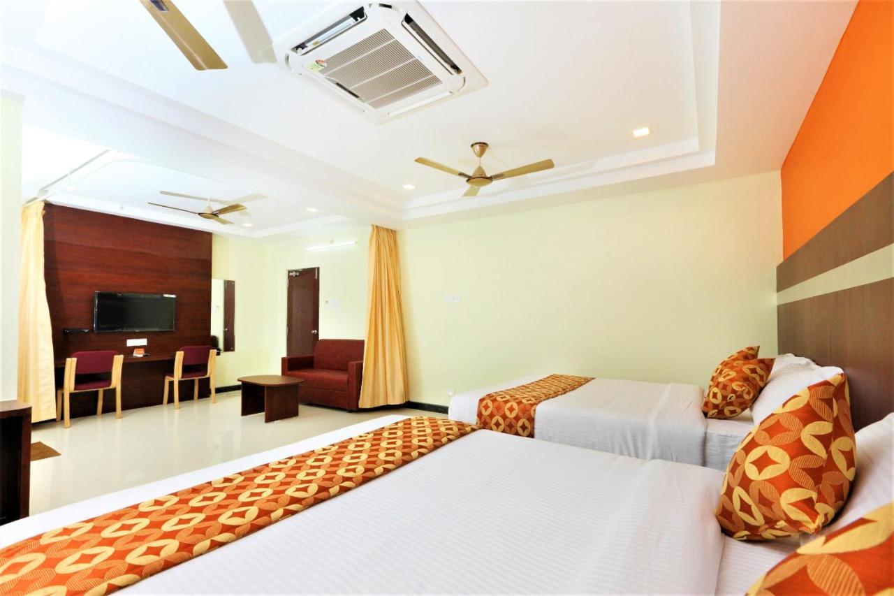Hotel Ramcharan Residency, Tirupati Exterior photo